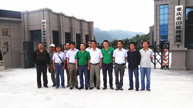 甘肅省雷華先生一行到69場考察、交流